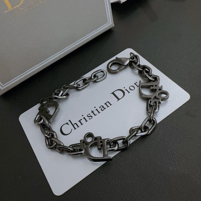 chr1st1an D10r necklaces